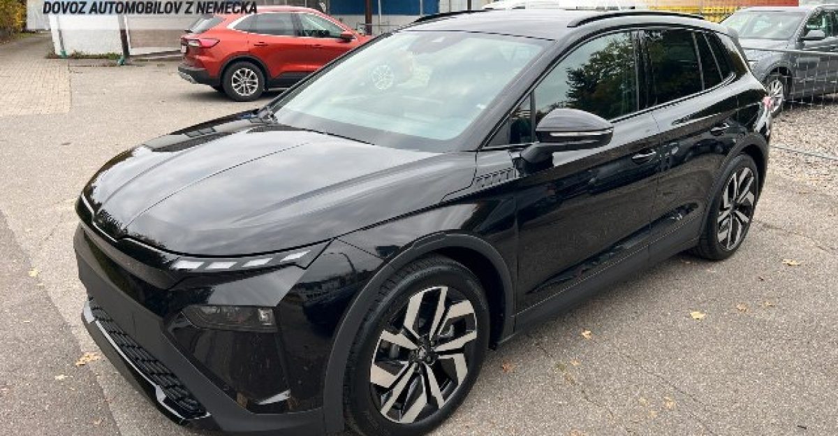 5643583-3-1-1-nc-640